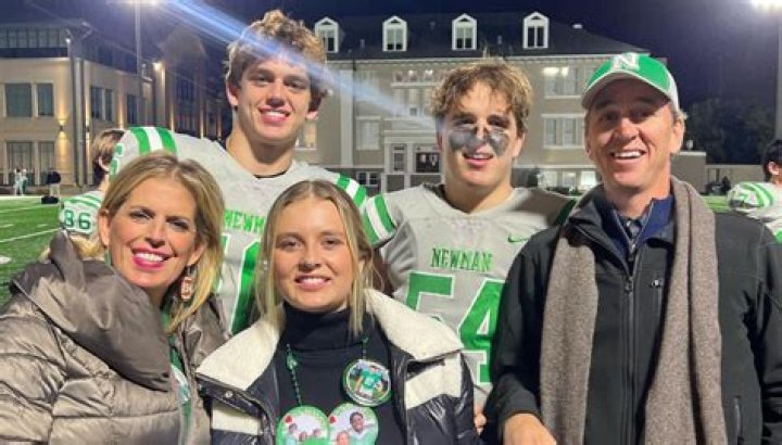 Cooper Manning and Ellen Heidingsfelder: A Journey of Love and Family