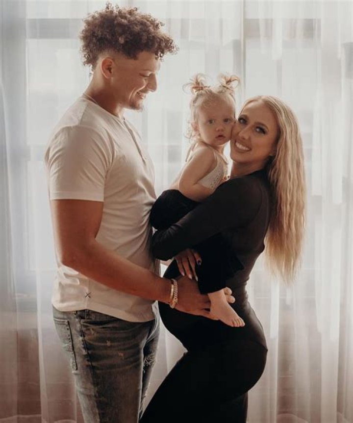 Exciting News: Britney Mahomes Pregnant!